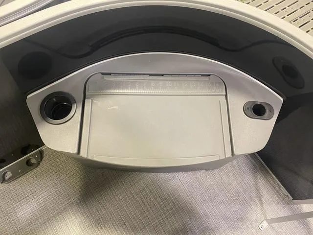 Slide: The Image of Bennington S Fishing 20 SF Pontoon 2024 - 4