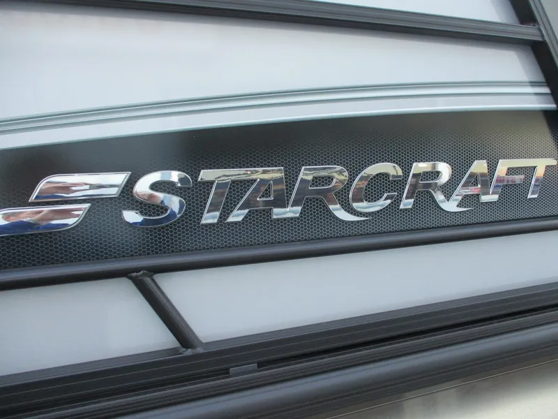 Slide: The Image of 2024 Starcraft EXS 1 Q DH logo on vehicle exterior - 19