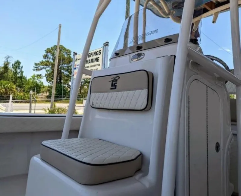 Slide: The Image of 2022 Carolina Skiff 24 Ultra Elite boat seating and console detail. - 14