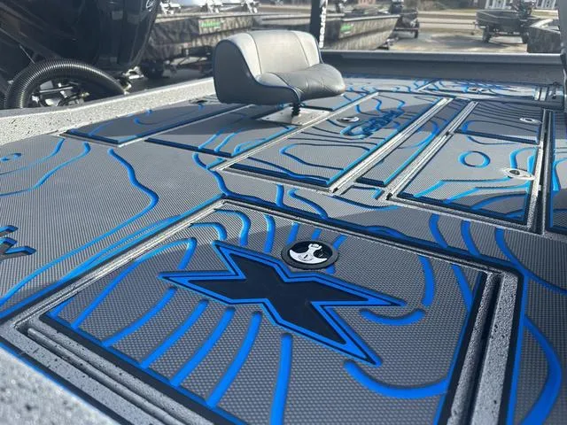 Slide: The Image of Xpress X21 Pro 2025 - 12