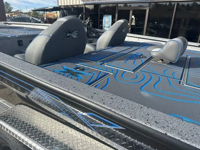 Slide: The Image of Xpress X21 Pro 2025 - 19