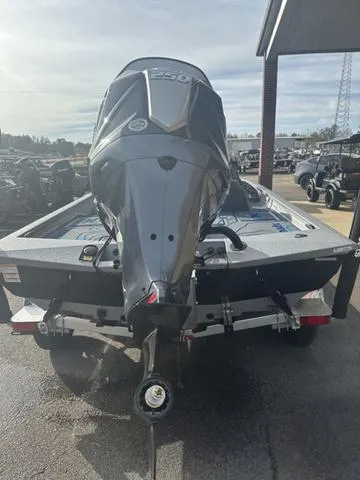 Slide: The Image of Xpress X21 Pro 2025 - 20