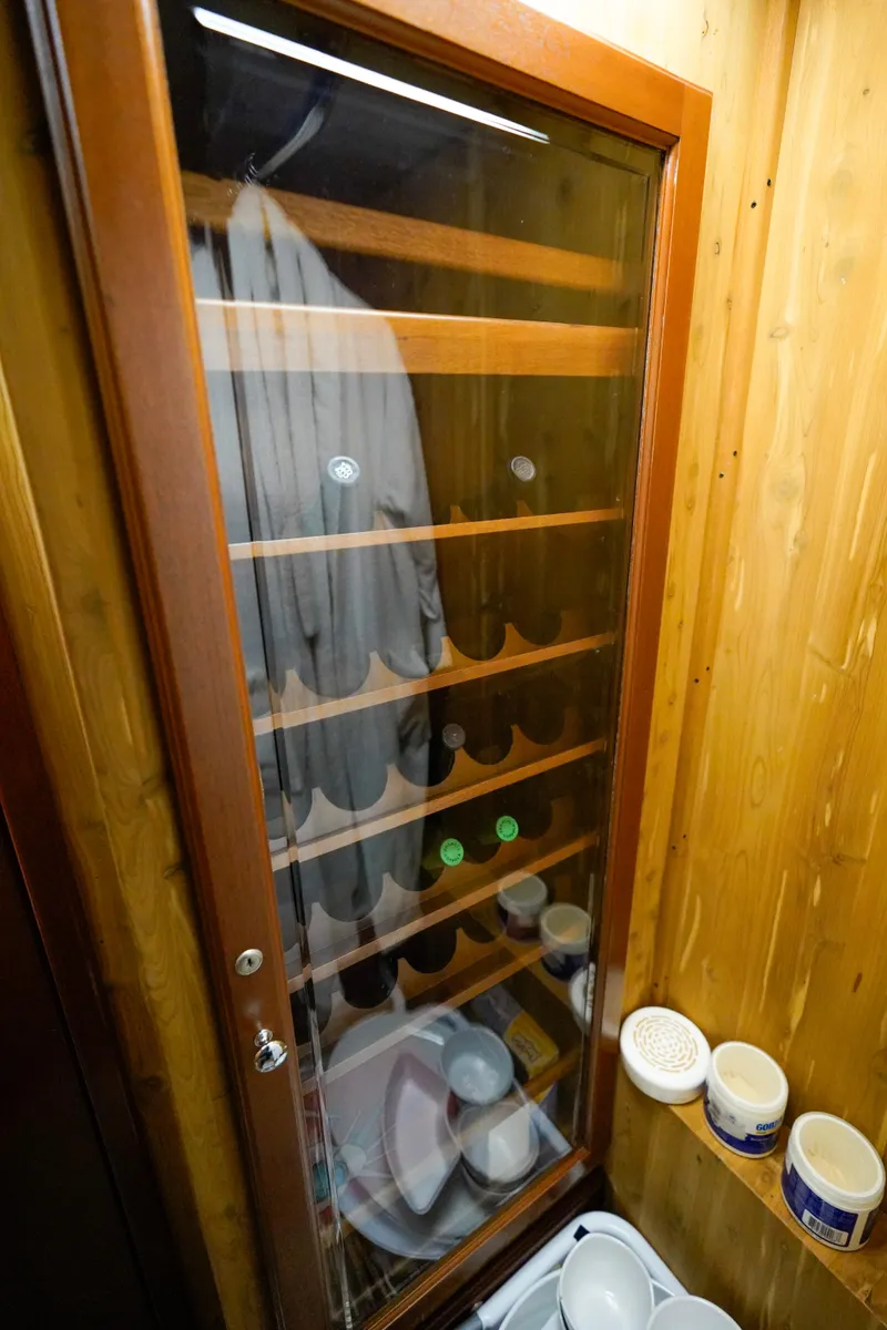 Slide: The Image of Master Stateroom - 32