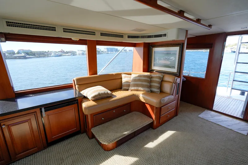 Slide: The Image of Hatteras Sportfish 1997 - 52