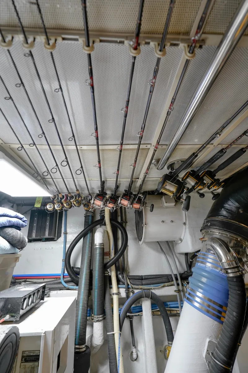 Slide: The Image of Hatteras Sportfish 1997 - 78