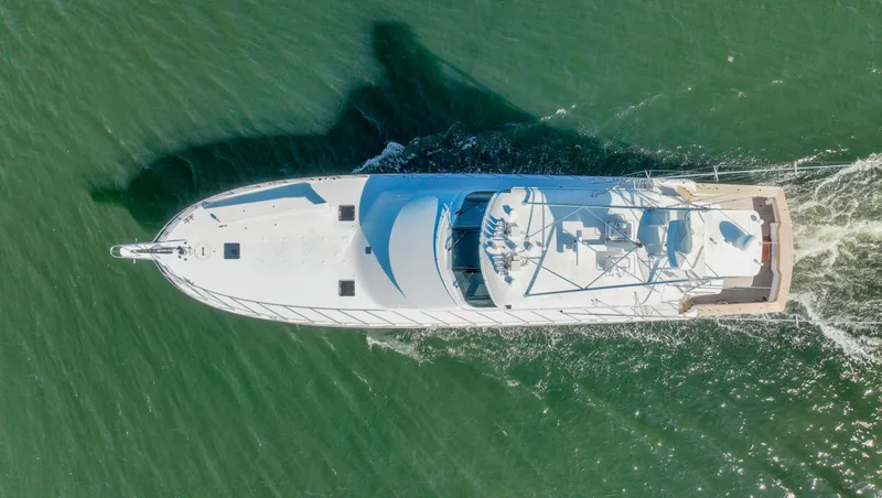 Slide: The Image of Hatteras Sportfish 1997 - 93