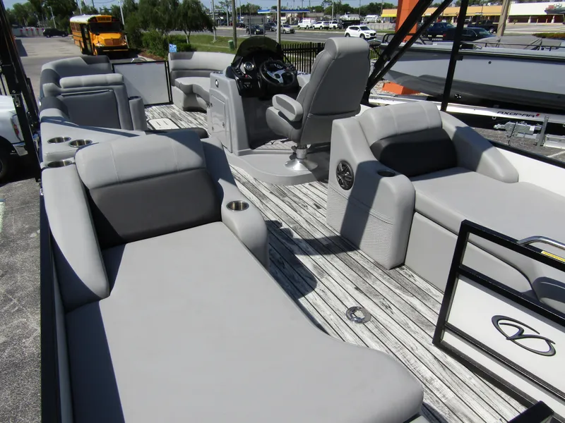 Slide: The Image of 2024 Veranda RELAX VR25RFL pontoon boat with spacious seating and modern design. - 33