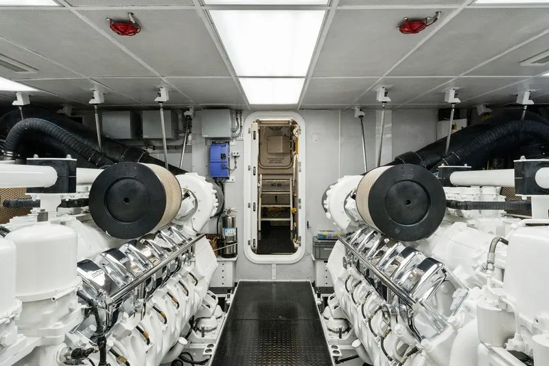 Slide: The Image of Westport 130 Motor Yacht 2008 - 135