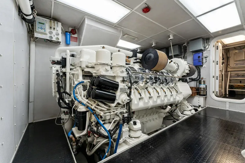 Slide: The Image of Westport 130 Motor Yacht 2008 - 142