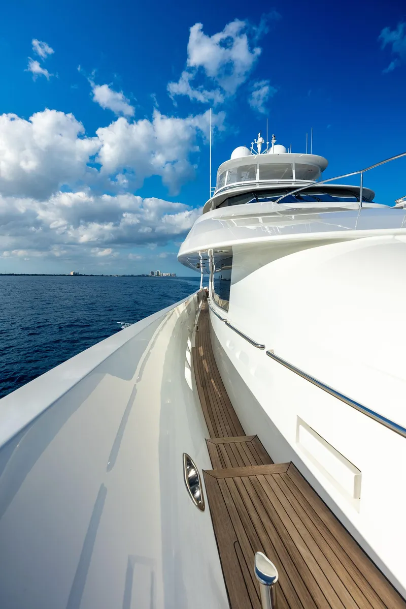 Slide: The Image of Luxurious 2008 Westport 130 yacht cruising on a sunny day with clear blue skies. - 43