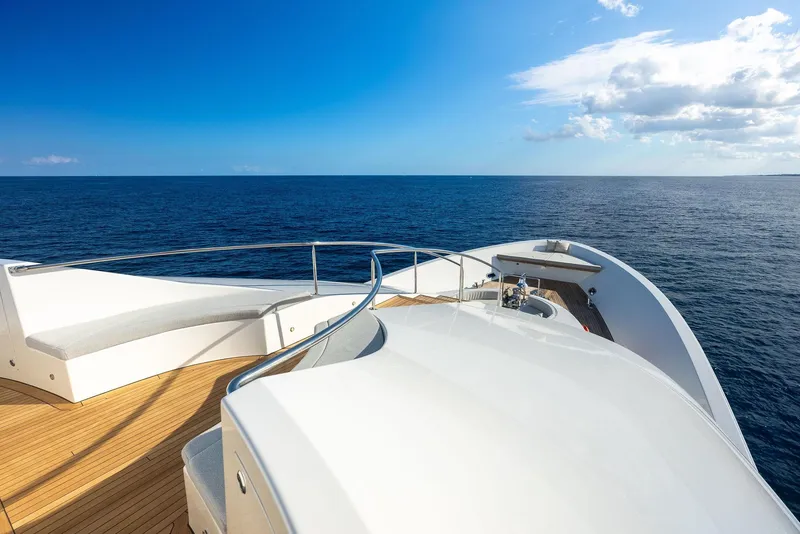 Slide: The Image of Bow view of 2008 Westport 130 yacht on open sea. - 46
