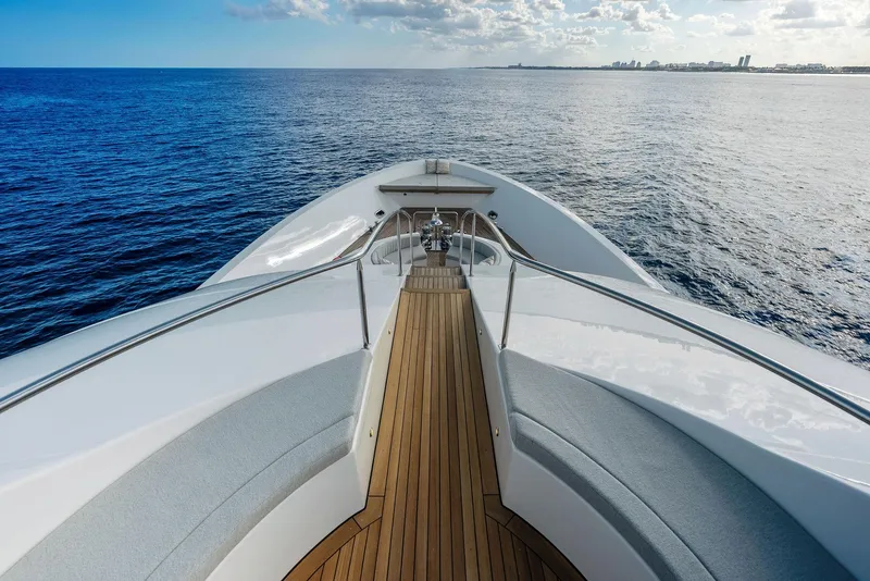 Slide: The Image of Bow view of 2008 Westport 130 yacht on open sea. - 48