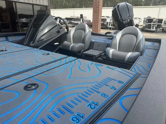 Slide: The Image of Xpress X21 Pro 2025 - 12