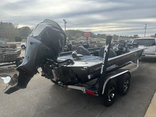 Slide: The Image of Xpress X21 Pro 2025 - 4