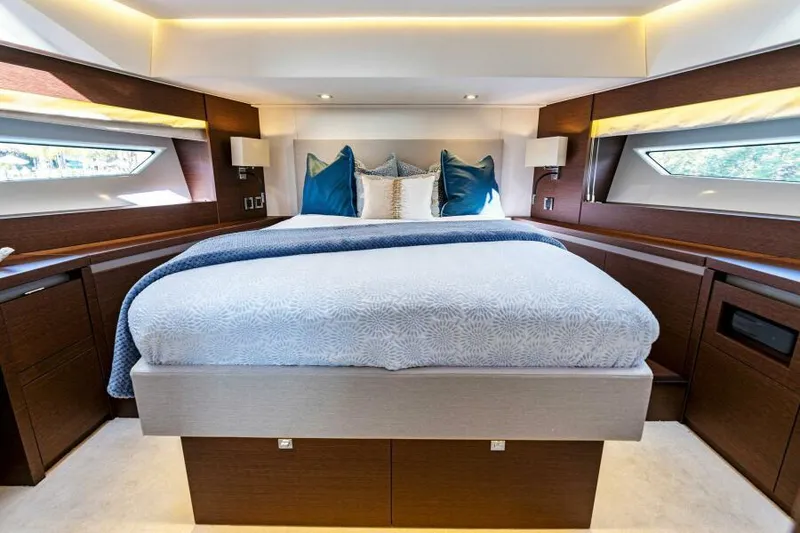 Slide: The Image of VIP Stateroom - 36