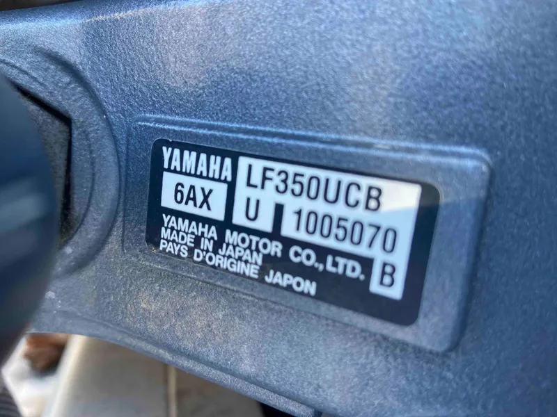 Slide: The Image of Yamaha LF350UCB engine label on a 2014 Wellcraft 35 Scarab Tournament boat. - 17