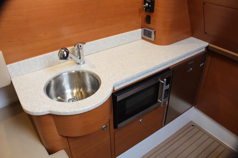 Slide: The Image of Mystic Powerboats M4200 2021 - 67