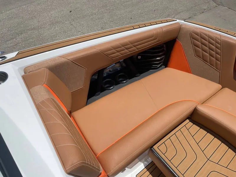 Slide: The Image of Nautique Super Air Nautique G23 2022 - 18