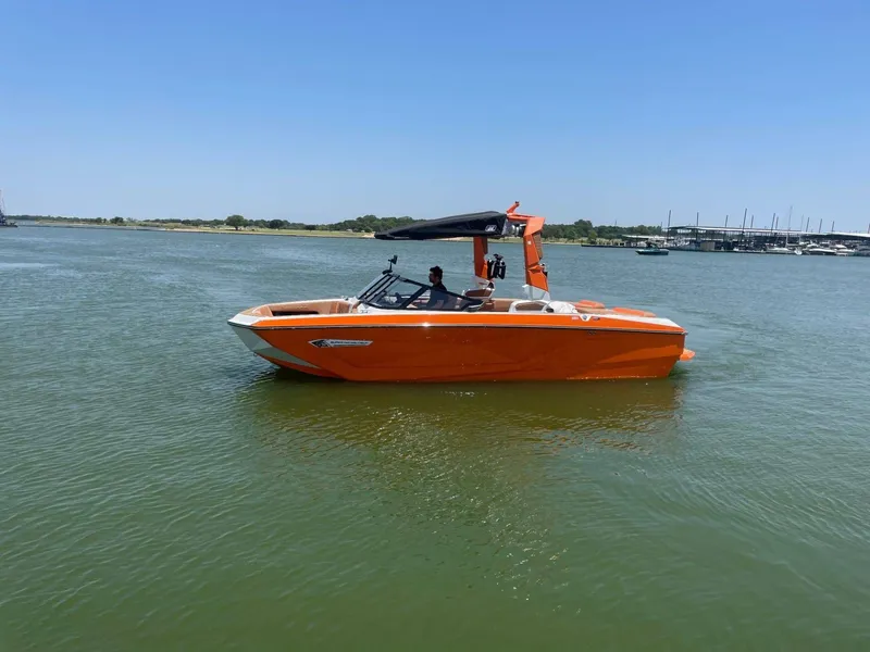 Slide: The Image of Nautique Super Air Nautique G23 2022 - 32