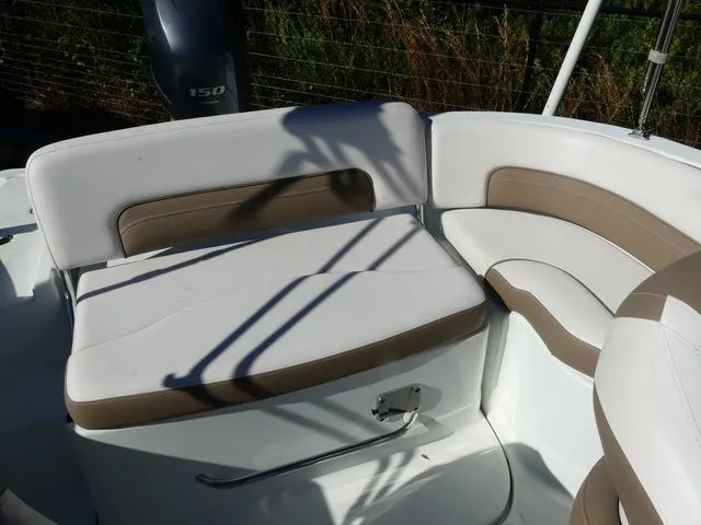 Slide: The Image of Southwind 2200 SD 2014 - 13