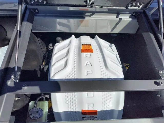 Slide: The Image of Tigé 22RZX 2024 - 18