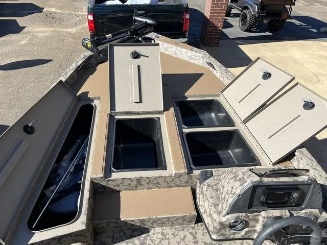 Slide: The Image of Xpress H18 2024 - 7