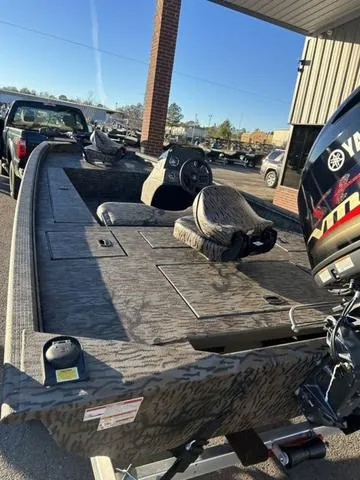 Slide: The Image of Xpress XP180 2025 - 4