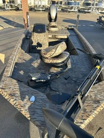 Slide: The Image of Xpress XP180 2025 - 8