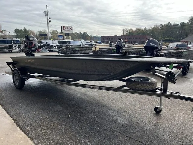 Slide: The Image of War Eagle 1853 Gladiator 2026 - 4