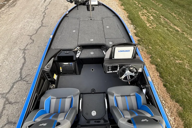 Slide: The Image of 2024 Ranger Z520R Ranger Cup boat interior with Lowrance electronics and dual seats. - 67
