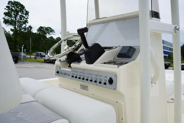 Slide: The Image of Shearwater 23 LTZ 2024 - 26