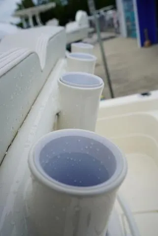 Slide: The Image of Shearwater 23 LTZ 2024 - 48