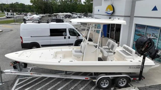 Slide: The Image of Shearwater 23 LTZ 2024 - 55