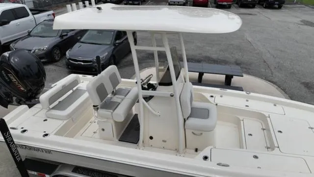 Slide: The Image of Shearwater 23 LTZ 2024 - 66