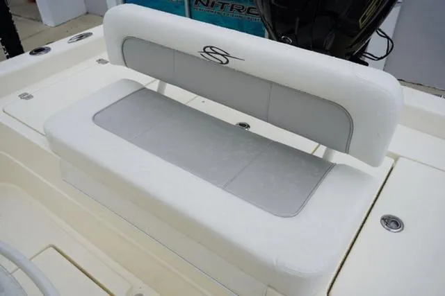 Slide: The Image of Shearwater 23 LTZ 2024 - 85