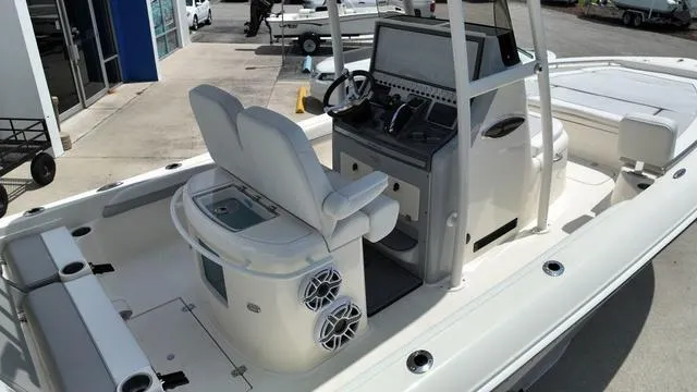 Slide: The Image of Shearwater 260 Carolina Bay 2024 - 11