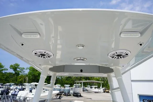 Slide: The Image of Shearwater 260 Carolina Bay 2024 - 44