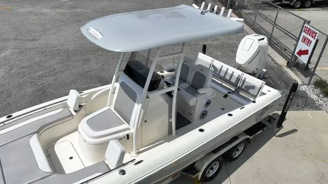 Slide: The Image of Shearwater 260 Carolina Bay 2024 - 5