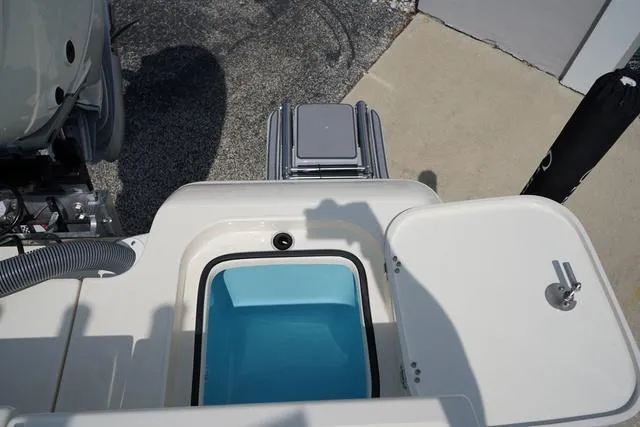 Slide: The Image of Shearwater 260 Carolina Bay 2024 - 50