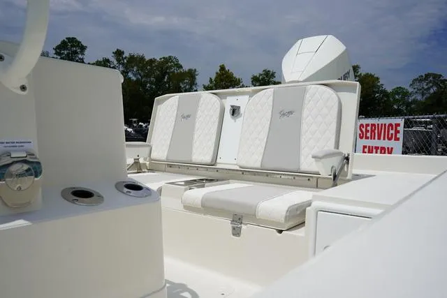 Slide: The Image of Ranger 2510 Bay 2024 - 28