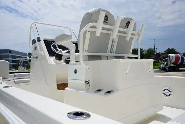 Slide: The Image of Ranger 2510 Bay 2024 - 30