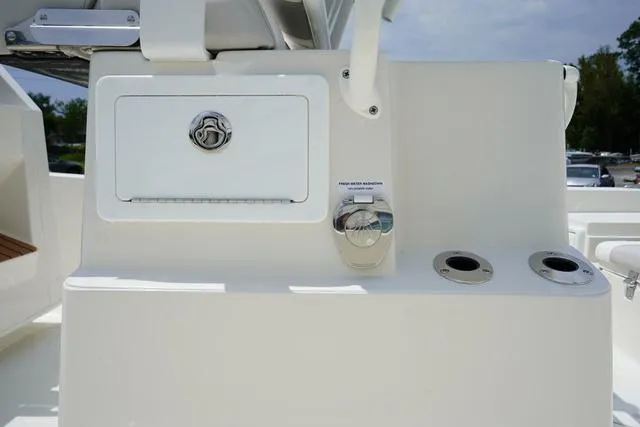 Slide: The Image of Ranger 2510 Bay 2024 - 32