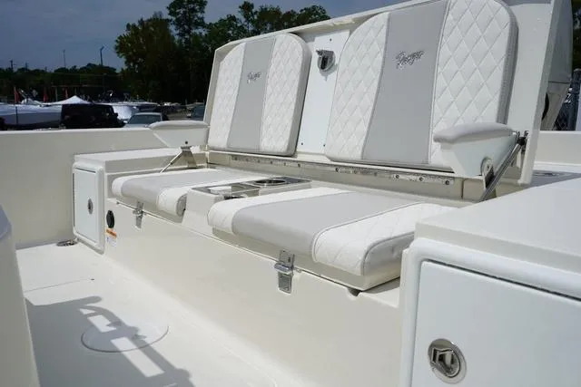 Slide: The Image of Ranger 2510 Bay 2024 - 33