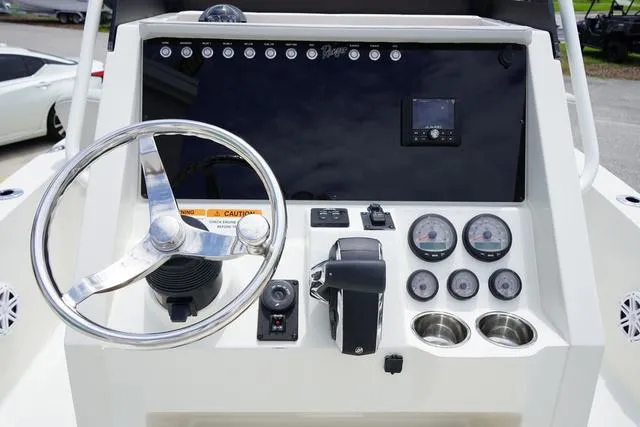 Slide: The Image of Ranger 2510 Bay 2024 - 47