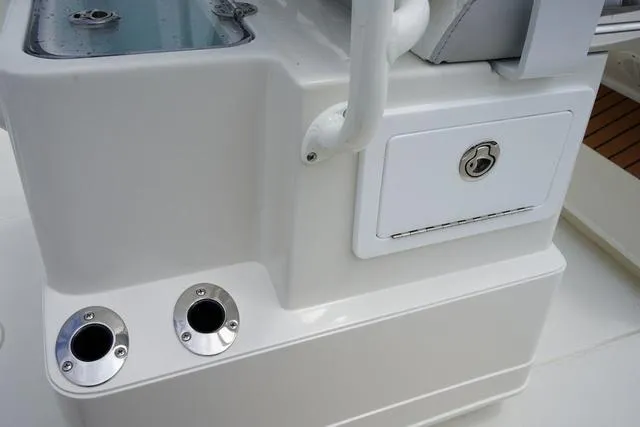 Slide: The Image of Ranger 2510 Bay 2024 - 67