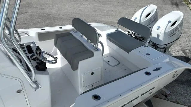 Slide: The Image of Cape Horn 24XS 2024 - 11