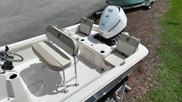 Slide: The Image of Carolina 21 LS 2023 - 10