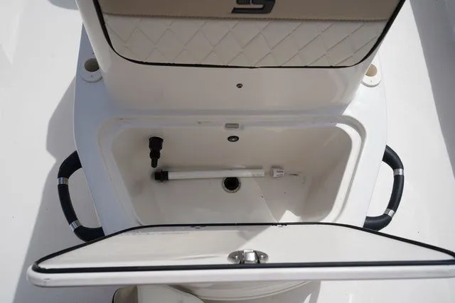 Slide: The Image of Carolina 21 LS 2023 - 37