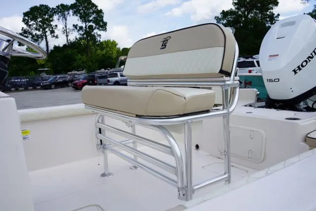 Slide: The Image of Carolina 21 LS 2023 - 73