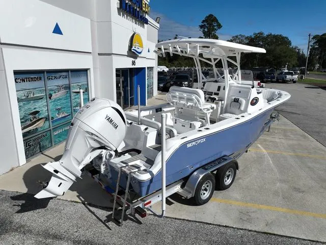 Slide: The Image of Sea Fox 248 Side Console 2024 - 3